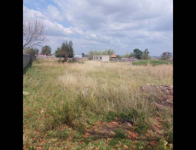 LAND FOR SALE IN JAMESONPARK